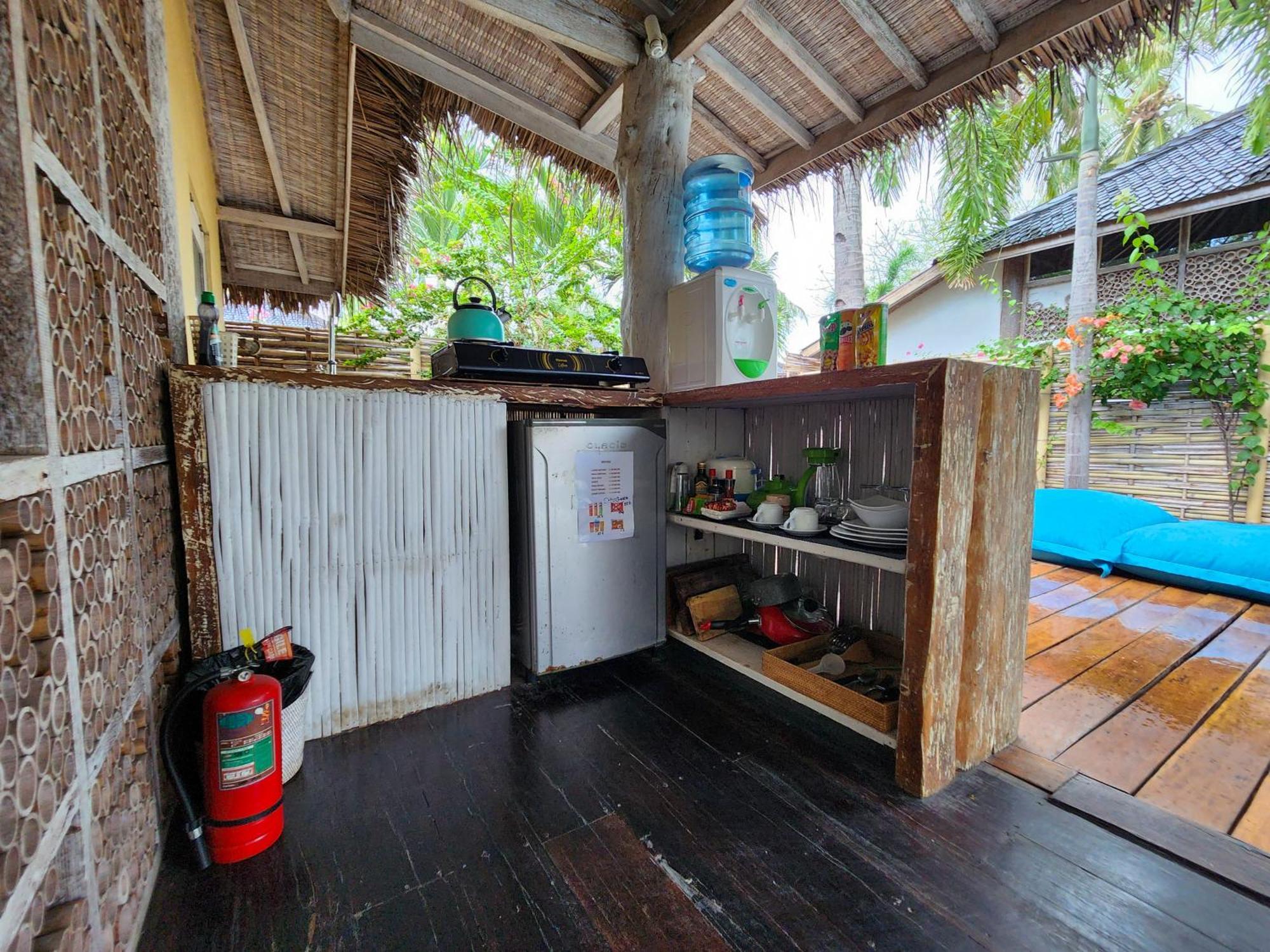 Bamboo Lodge Gili Trawangan Exterior photo